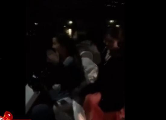 吃瓜群众喂食视频,揭秘吃瓜群众喂食视频背后的趣味与温情